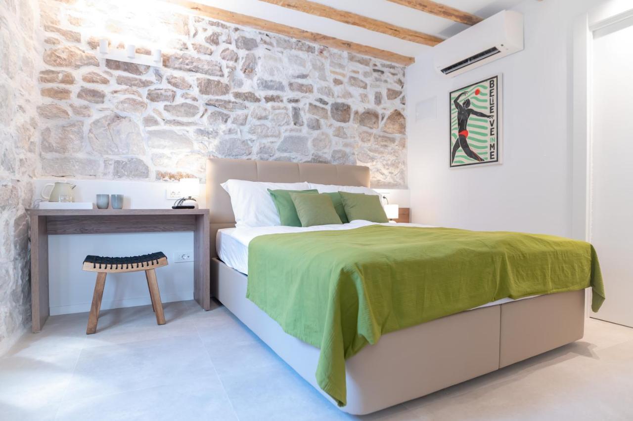 Vitelli Apartments And Rooms Split Exteriér fotografie