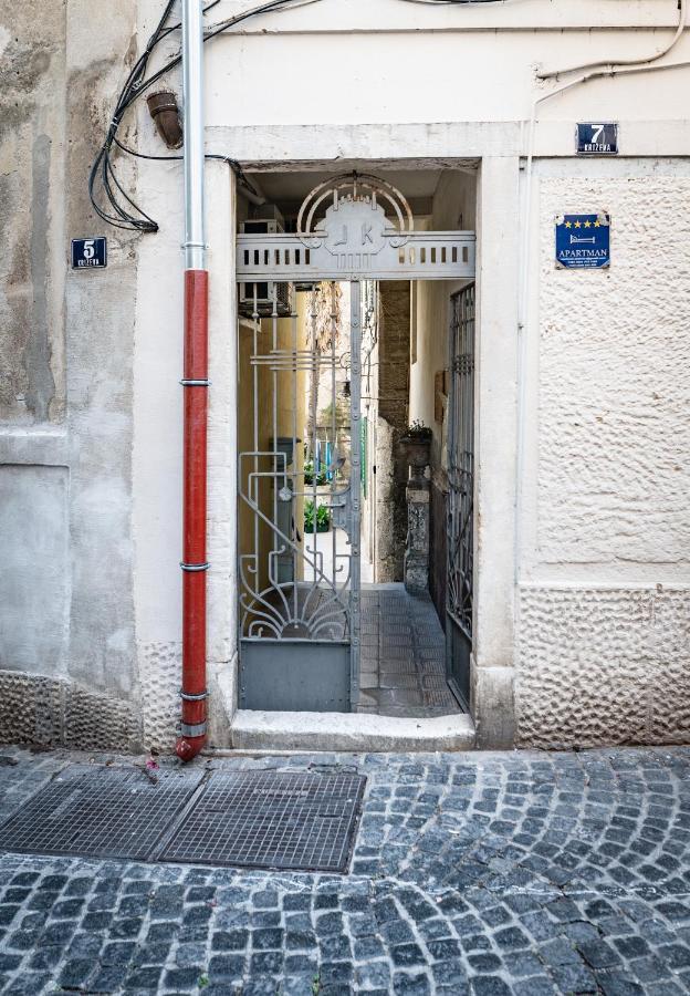 Vitelli Apartments And Rooms Split Exteriér fotografie